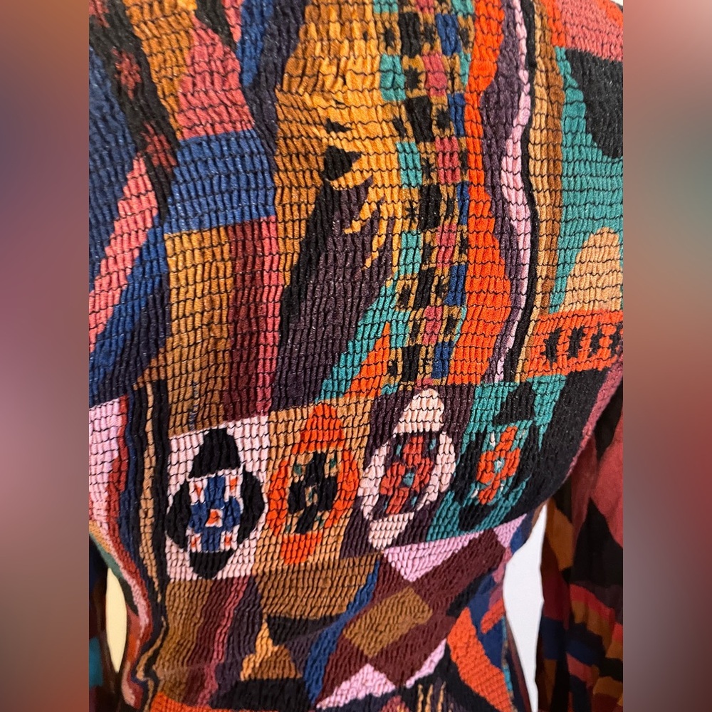 NWOT FARM RIO
Tropical Shapes Multicolour Smocked Midi-Dress - Picture 4 of 7